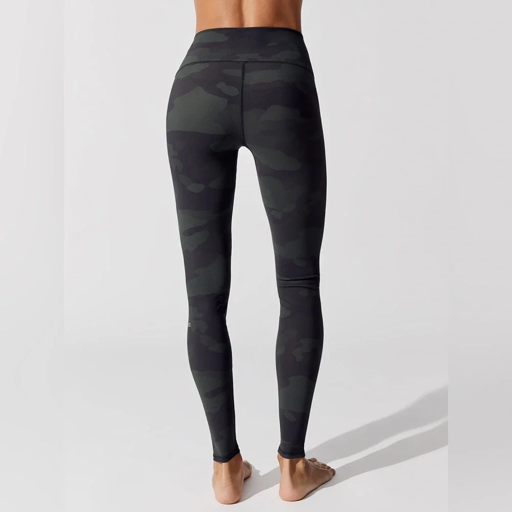 ALO Yoga recommended legging